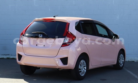 ይግዙ ያገለገለ Honda FIT ሌላ መኪና በ አዲስ አበባ በ ኢትዮጵያ ይግዙ ያገለገለ Honda FIT ሌላ መኪና በ አዲስ አበባ በ ኢትዮጵያ