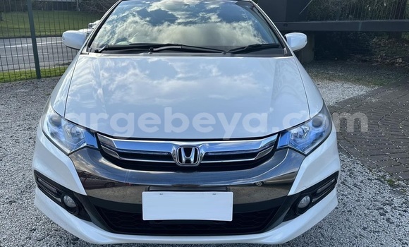 ይግዙ ያገለገለ Honda Insight ነጭ መኪና በ አዲስ አበባ በ ኢትዮጵያ ይግዙ ያገለገለ Honda Insight ነጭ መኪና በ አዲስ አበባ በ ኢትዮጵያ