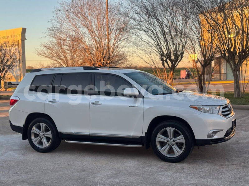 Big with watermark toyota highlander ethiopia addis ababa 12300