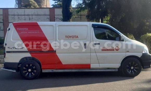 Acheter Occasion Voiture Toyota Aristo Blanc à Addis Ababa, Ethiopie Acheter Occasion Voiture Toyota Aristo Blanc à Addis Ababa, Ethiopie