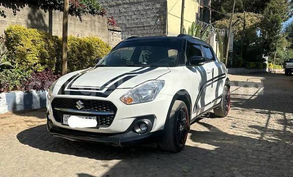 Acheter Occasion Voiture Suzuki Swift Blanc à Addis Ababa, Ethiopie Acheter Occasion Voiture Suzuki Swift Blanc à Addis Ababa, Ethiopie