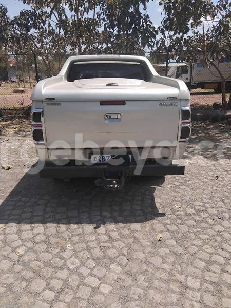 Big with watermark toyota hilux ethiopia addis ababa 12327