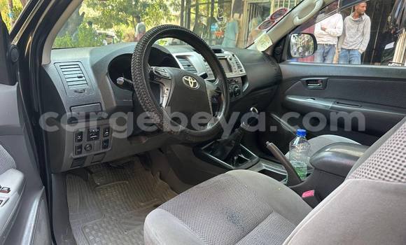 Acheter Occasion Voiture Toyota Pickup Noir à Addis Ababa, Ethiopie Acheter Occasion Voiture Toyota Pickup Noir à Addis Ababa, Ethiopie
