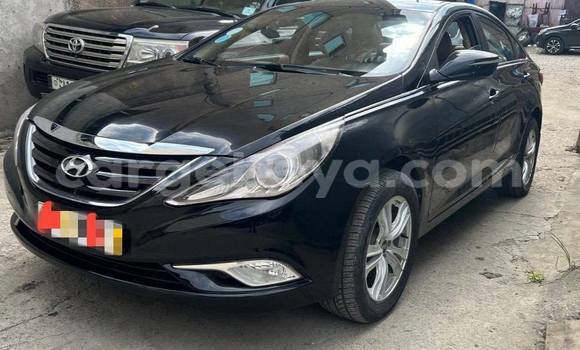 Acheter Occasion Voiture Hyundai Sonata Noir à Addis Ababa, Ethiopie Acheter Occasion Voiture Hyundai Sonata Noir à Addis Ababa, Ethiopie