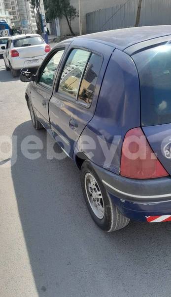 Big with watermark renault clio ethiopia addis ababa 12337