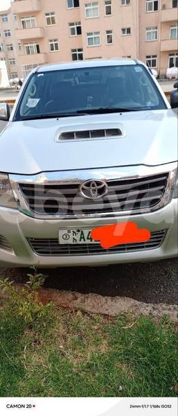 Big with watermark toyota hilux ethiopia addis ababa 12338
