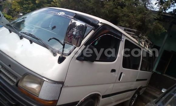 Buy Used Toyota Hiace White Car in Addis–Ababa in Ethiopia Buy Used Toyota Hiace White Car in Addis–Ababa in Ethiopia