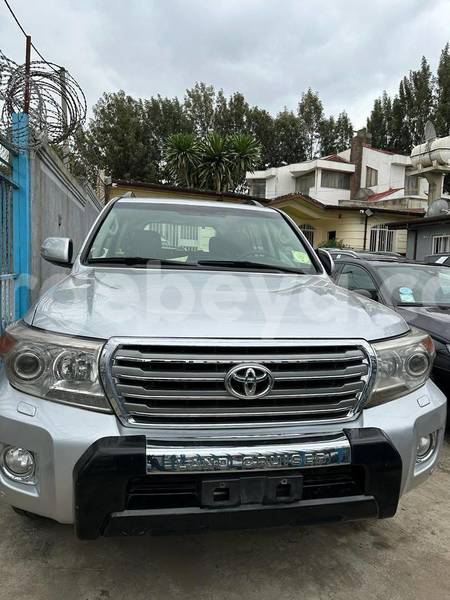 Big with watermark toyota land cruiser prado ethiopia addis ababa 12341