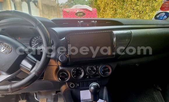 Buy Used Toyota Hilux White Car in Addis–Ababa in Ethiopia Buy Used Toyota Hilux White Car in Addis–Ababa in Ethiopia