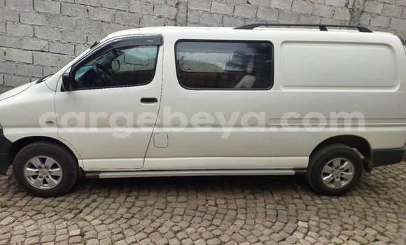 Buy Used Nissan AD White Car in Addis–Ababa in Ethiopia Buy Used Nissan AD White Car in Addis–Ababa in Ethiopia