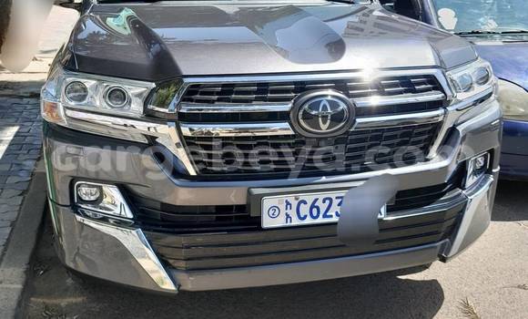 Buy Used Toyota Land Cruiser Prado Other Car in Addis–Ababa in Ethiopia Buy Used Toyota Land Cruiser Prado Other Car in Addis–Ababa in Ethiopia