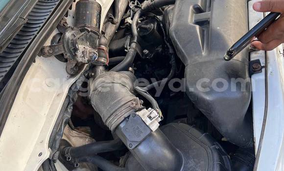 Buy Used Toyota Hiace White Car in Addis–Ababa in Ethiopia Buy Used Toyota Hiace White Car in Addis–Ababa in Ethiopia