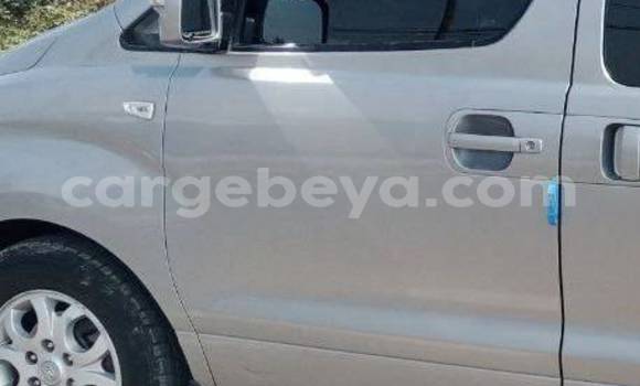 Buy Used Hyundai Starex Other Car in Addis–Ababa in Ethiopia Buy Used Hyundai Starex Other Car in Addis–Ababa in Ethiopia