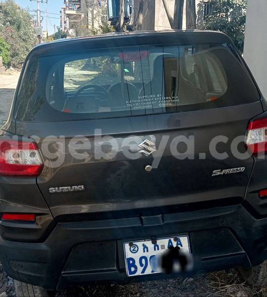 Big with watermark suzuki swift ethiopia addis ababa 12368