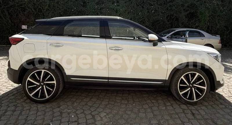 Big with watermark faw besturn b50 ethiopia addis ababa 12370