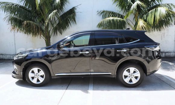 ይግዙ ያገለገለ Toyota Harrier ጥቁር መኪና በ አዲስ አበባ በ ኢትዮጵያ ይግዙ ያገለገለ Toyota Harrier ጥቁር መኪና በ አዲስ አበባ በ ኢትዮጵያ