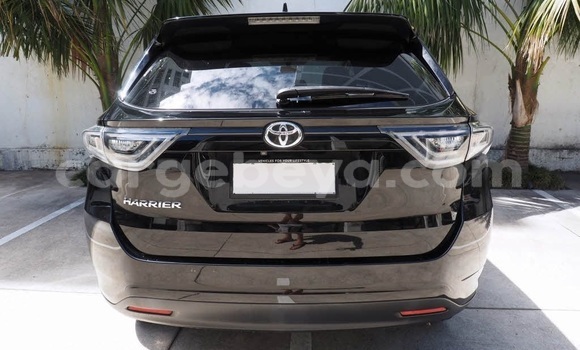 ይግዙ ያገለገለ Toyota Harrier ጥቁር መኪና በ አዲስ አበባ በ ኢትዮጵያ ይግዙ ያገለገለ Toyota Harrier ጥቁር መኪና በ አዲስ አበባ በ ኢትዮጵያ