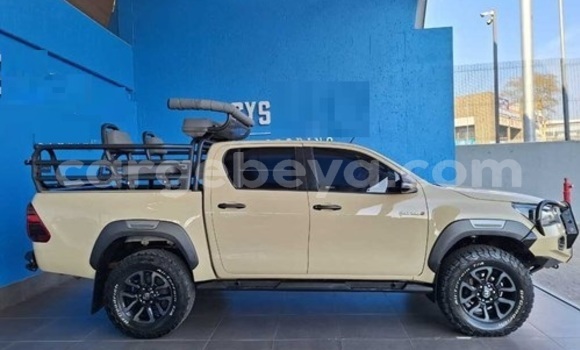 Buy Used Toyota Hilux Brown Car in Addis–Ababa in Ethiopia Buy Used Toyota Hilux Brown Car in Addis–Ababa in Ethiopia