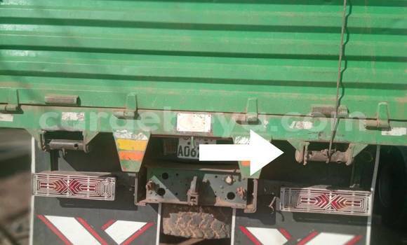 Buy Used Sino Howo White Truck in Addis–Ababa in Ethiopia Buy Used Sino Howo White Truck in Addis–Ababa in Ethiopia