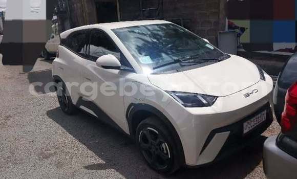 Buy Used BYD S6 Other Car in Addis–Ababa in Ethiopia Buy Used BYD S6 Other Car in Addis–Ababa in Ethiopia