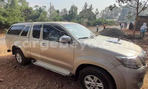 Buy Used Toyota Hilux Other Car in Addis–Ababa in Ethiopia Buy Used Toyota Hilux Other Car in Addis–Ababa in Ethiopia