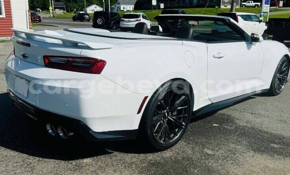 ይግዙ ያገለገለ Chevrolet Camaro ነጭ መኪና በ አዲስ አበባ በ ኢትዮጵያ ይግዙ ያገለገለ Chevrolet Camaro ነጭ መኪና በ አዲስ አበባ በ ኢትዮጵያ