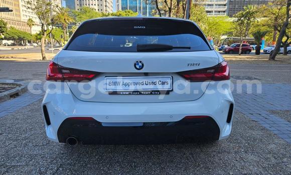 ይግዙ ያገለገለ BMW 1-Series ነጭ መኪና በ አዲስ አበባ በ ኢትዮጵያ ይግዙ ያገለገለ BMW 1-Series ነጭ መኪና በ አዲስ አበባ በ ኢትዮጵያ
