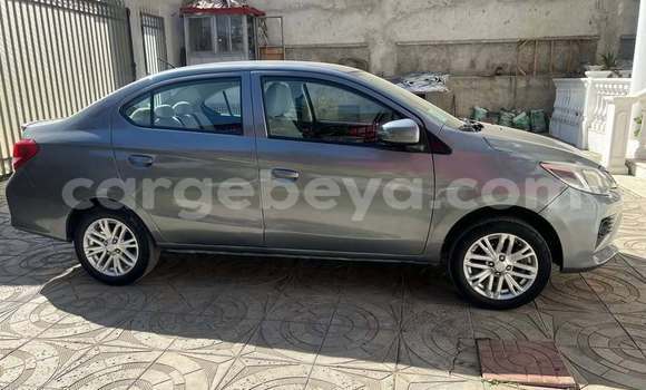 ይግዙ ያገለገለ Mitsubishi Attrage ሌላ መኪና በ አዲስ አበባ በ ኢትዮጵያ ይግዙ ያገለገለ Mitsubishi Attrage ሌላ መኪና በ አዲስ አበባ በ ኢትዮጵያ