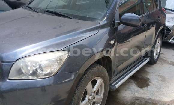 ይግዙ ያገለገለ Toyota RAV4 ሌላ መኪና በ አዲስ አበባ በ ኢትዮጵያ ይግዙ ያገለገለ Toyota RAV4 ሌላ መኪና በ አዲስ አበባ በ ኢትዮጵያ