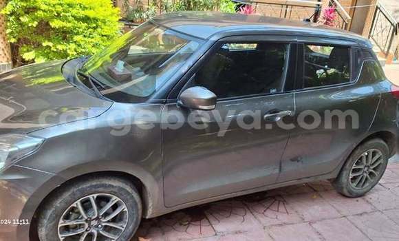 ይግዙ ያገለገለ Suzuki Swift ሌላ መኪና በ አዲስ አበባ በ ኢትዮጵያ ይግዙ ያገለገለ Suzuki Swift ሌላ መኪና በ አዲስ አበባ በ ኢትዮጵያ