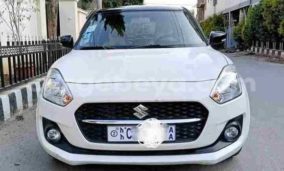 Buy Used Suzuki Swift White Car in Addis–Ababa in Ethiopia