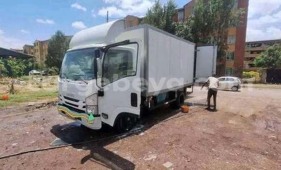 Buy Used Isuzu FTR 850 White Truck in Addis–Ababa in Ethiopia