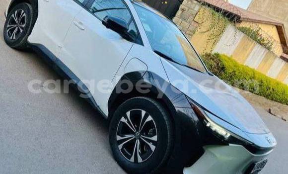 Buy Used Toyota Brevis White Car in Addis–Ababa in Ethiopia Buy Used Toyota Brevis White Car in Addis–Ababa in Ethiopia