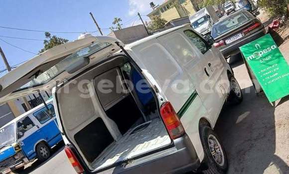 Buy Used Suzuki Cervo White Car in Addis–Ababa in Ethiopia Buy Used Suzuki Cervo White Car in Addis–Ababa in Ethiopia