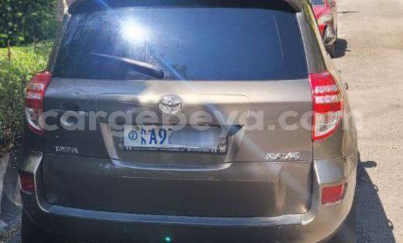 Buy Used Toyota RAV4 Other Car in Addis–Ababa in Ethiopia Buy Used Toyota RAV4 Other Car in Addis–Ababa in Ethiopia