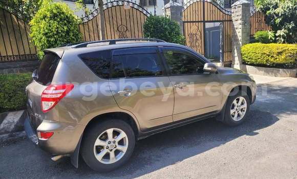 Buy Used Toyota RAV4 Other Car in Addis–Ababa in Ethiopia Buy Used Toyota RAV4 Other Car in Addis–Ababa in Ethiopia
