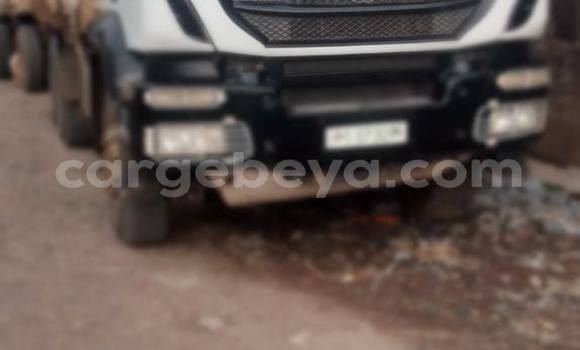 Acheter Occasion Utilitaire Iveco Genlyon Blanc à Addis ababa, Africa Acheter Occasion Utilitaire Iveco Genlyon Blanc à Addis ababa, Africa