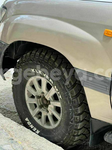 Big with watermark toyota 4runner africa addis ababa 12770
