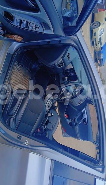 Big with watermark hyundai avante africa addis ababa 12771