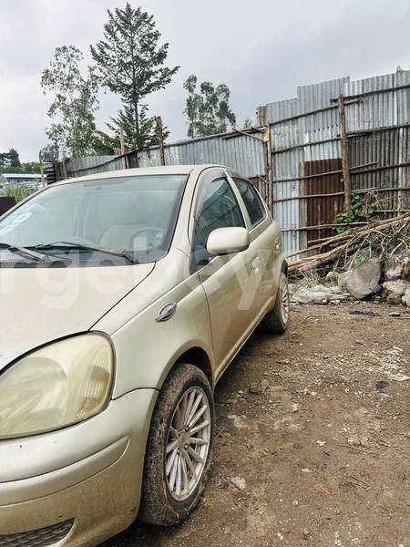 Big with watermark toyota vitz ethiopia addis ababa 12776