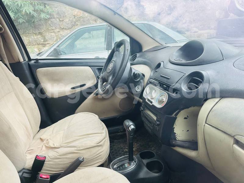 Big with watermark toyota vitz ethiopia addis ababa 12776