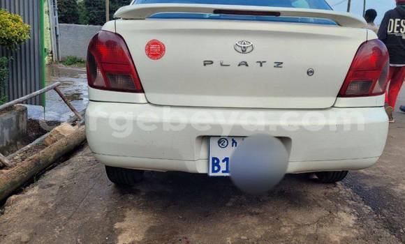 Acheter Occasion Voiture Toyota Platz Blanc à Addis Ababa, Ethiopie Acheter Occasion Voiture Toyota Platz Blanc à Addis Ababa, Ethiopie