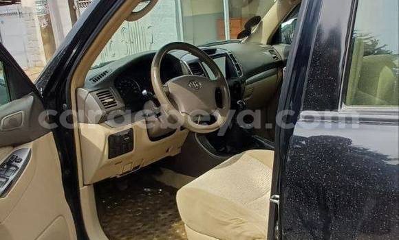 Acheter Occasion Voiture Toyota Land Cruiser Prado Noir à Addis ababa, Africa Acheter Occasion Voiture Toyota Land Cruiser Prado Noir à Addis ababa, Africa