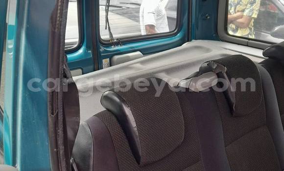 ይግዙ ያገለገለ Renault Kangoo ሰማያዊ መኪና በ አዲስ አበባ በ ኢትዮጵያ ይግዙ ያገለገለ Renault Kangoo ሰማያዊ መኪና በ አዲስ አበባ በ ኢትዮጵያ