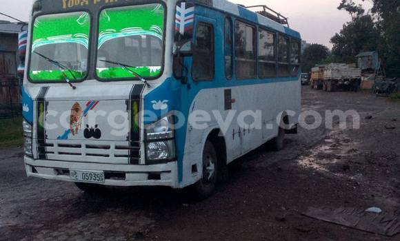 Acheter Occasion Voiture Toyota Aygo Bleu à Addis ababa, Africa Acheter Occasion Voiture Toyota Aygo Bleu à Addis ababa, Africa