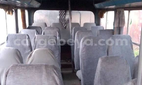 Acheter Occasion Voiture Toyota Aygo Bleu à Addis ababa, Africa Acheter Occasion Voiture Toyota Aygo Bleu à Addis ababa, Africa