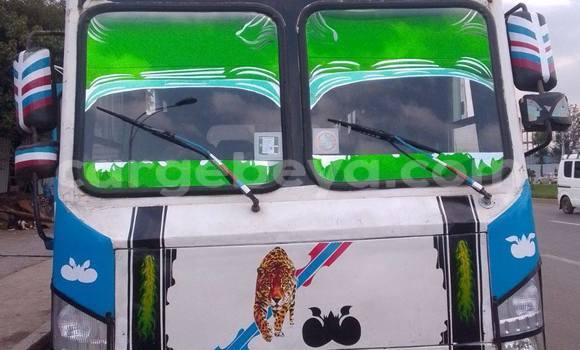 Acheter Occasion Voiture Toyota Aygo Bleu à Addis ababa, Africa Acheter Occasion Voiture Toyota Aygo Bleu à Addis ababa, Africa