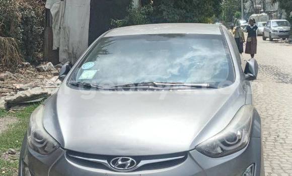ይግዙ ያገለገለ Hyundai Avante ሌላ መኪና በ Addis ababa በ Africa