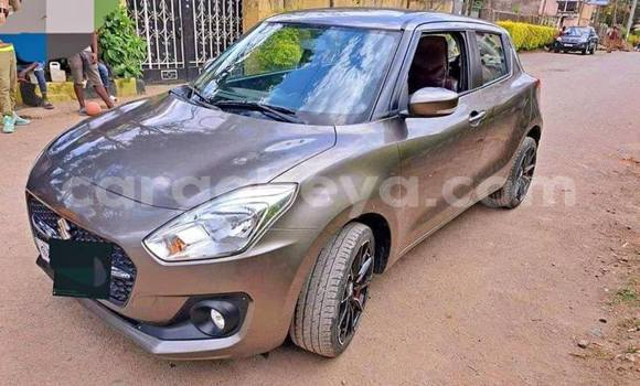ይግዙ ያገለገለ Suzuki Swift ሌላ መኪና በ አዲስ አበባ በ ኢትዮጵያ ይግዙ ያገለገለ Suzuki Swift ሌላ መኪና በ አዲስ አበባ በ ኢትዮጵያ