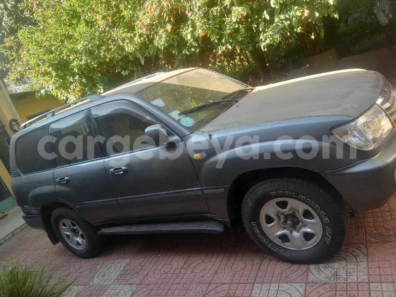 Big with watermark toyota land cruiser ethiopia addis ababa 12800